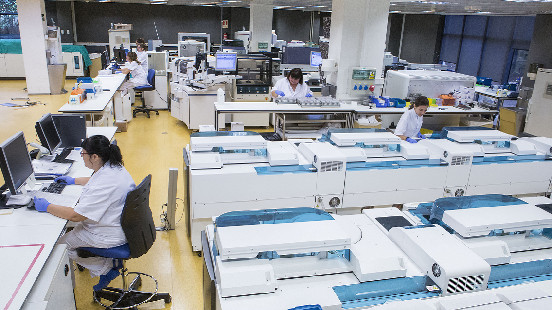 068_dibi modernitza laboratoris amb Roche 068_dibi modernitza laboratoris amb Roche